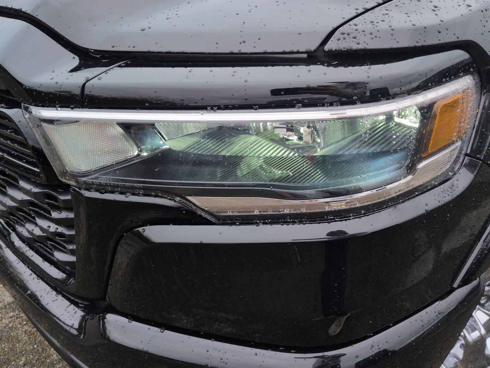 Thumbnail: 2026 RAM 1500 - 11