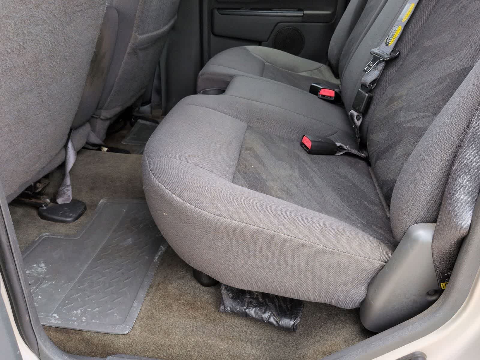 Thumbnail: 2005 Chevrolet Colorado - 18