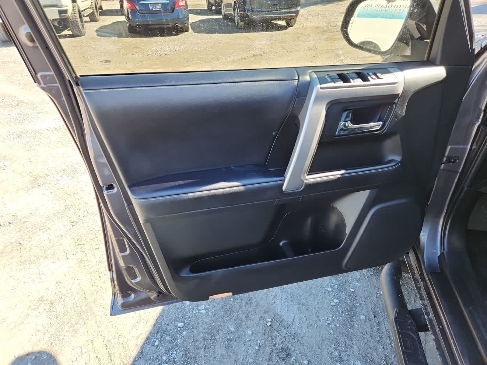 Thumbnail: 2022 Toyota 4Runner - 16