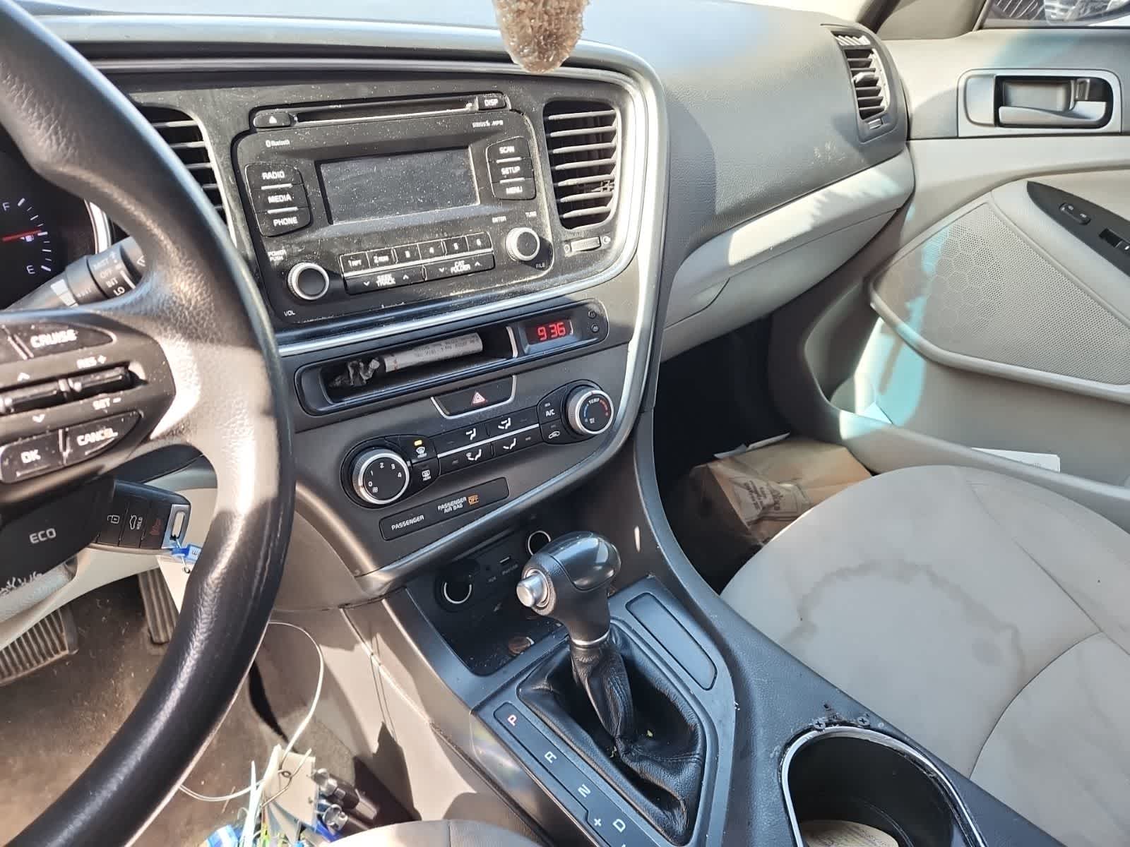 Thumbnail: 2015 Kia Optima - 10