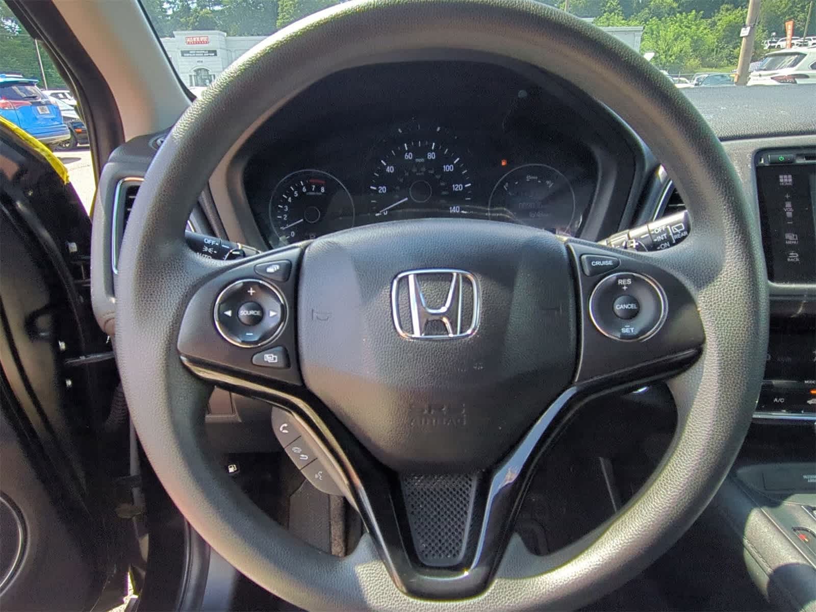 Thumbnail: 2018 Honda HR-V - 22