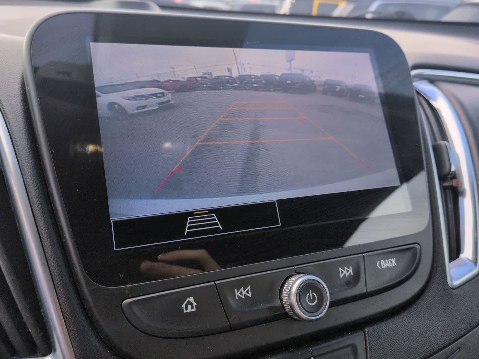 Thumbnail: 2021 Chevrolet Malibu - 27