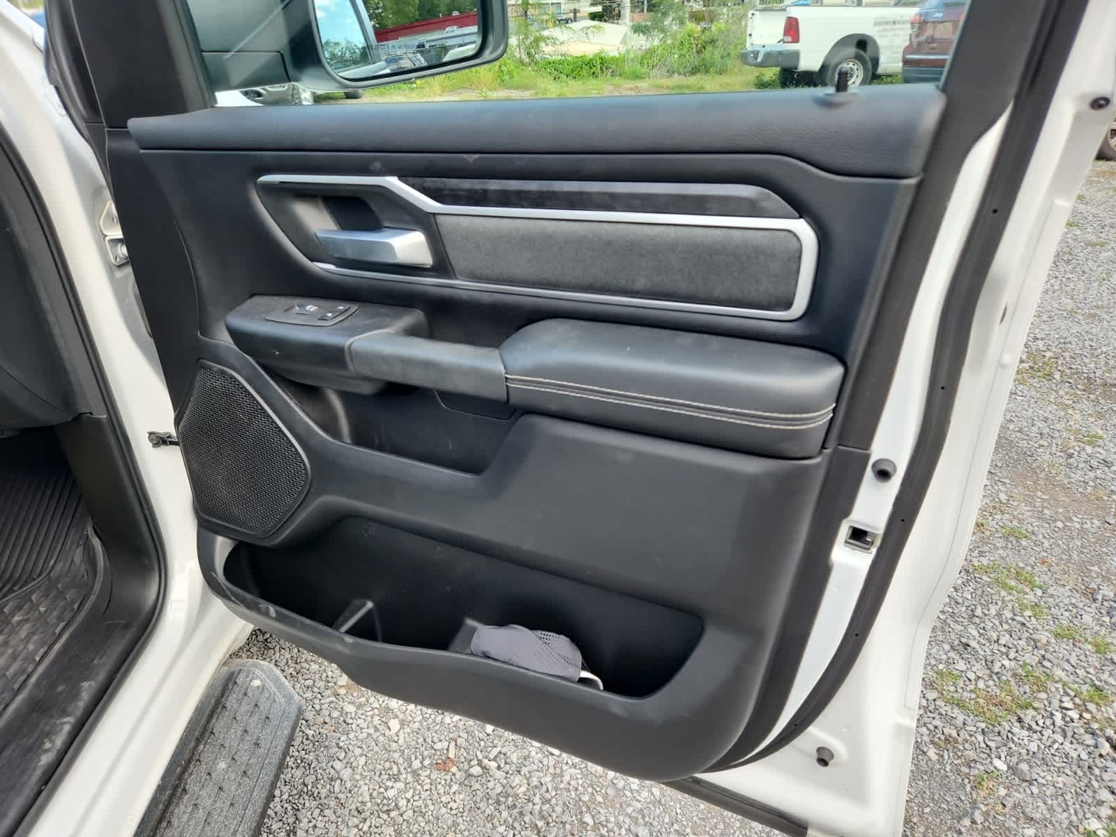 Thumbnail: 2022 RAM 1500 - 23