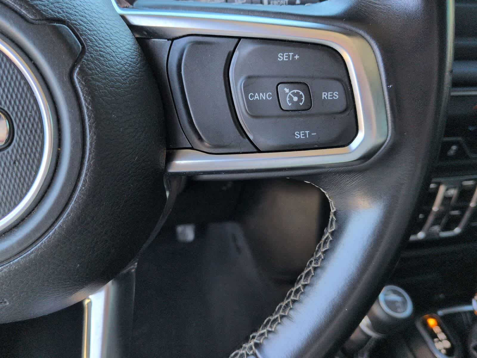 Thumbnail: 2018 Jeep Wrangler - 35