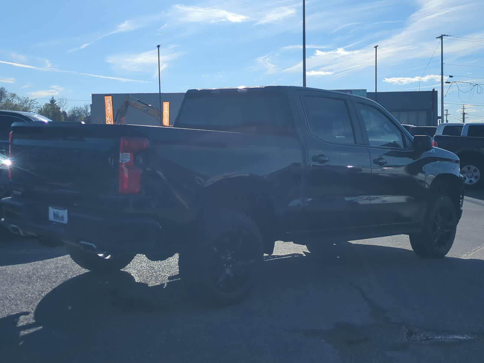 Thumbnail: 2022 Chevrolet Silverado 1500 - 8
