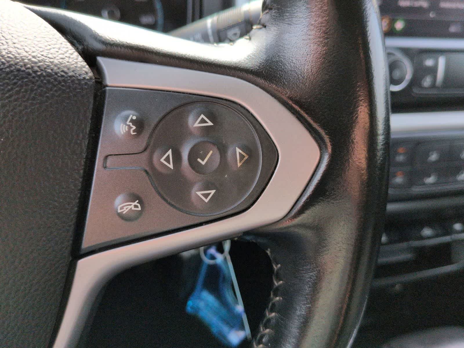 Thumbnail: 2020 Chevrolet Colorado - 24