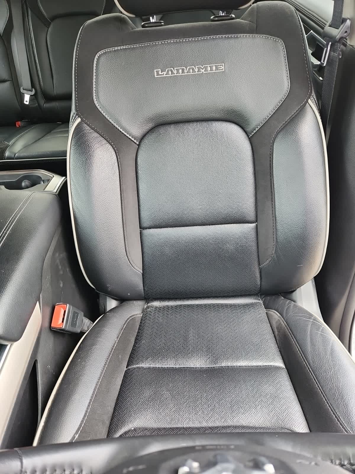 2022 RAM 1500 Laramie 14