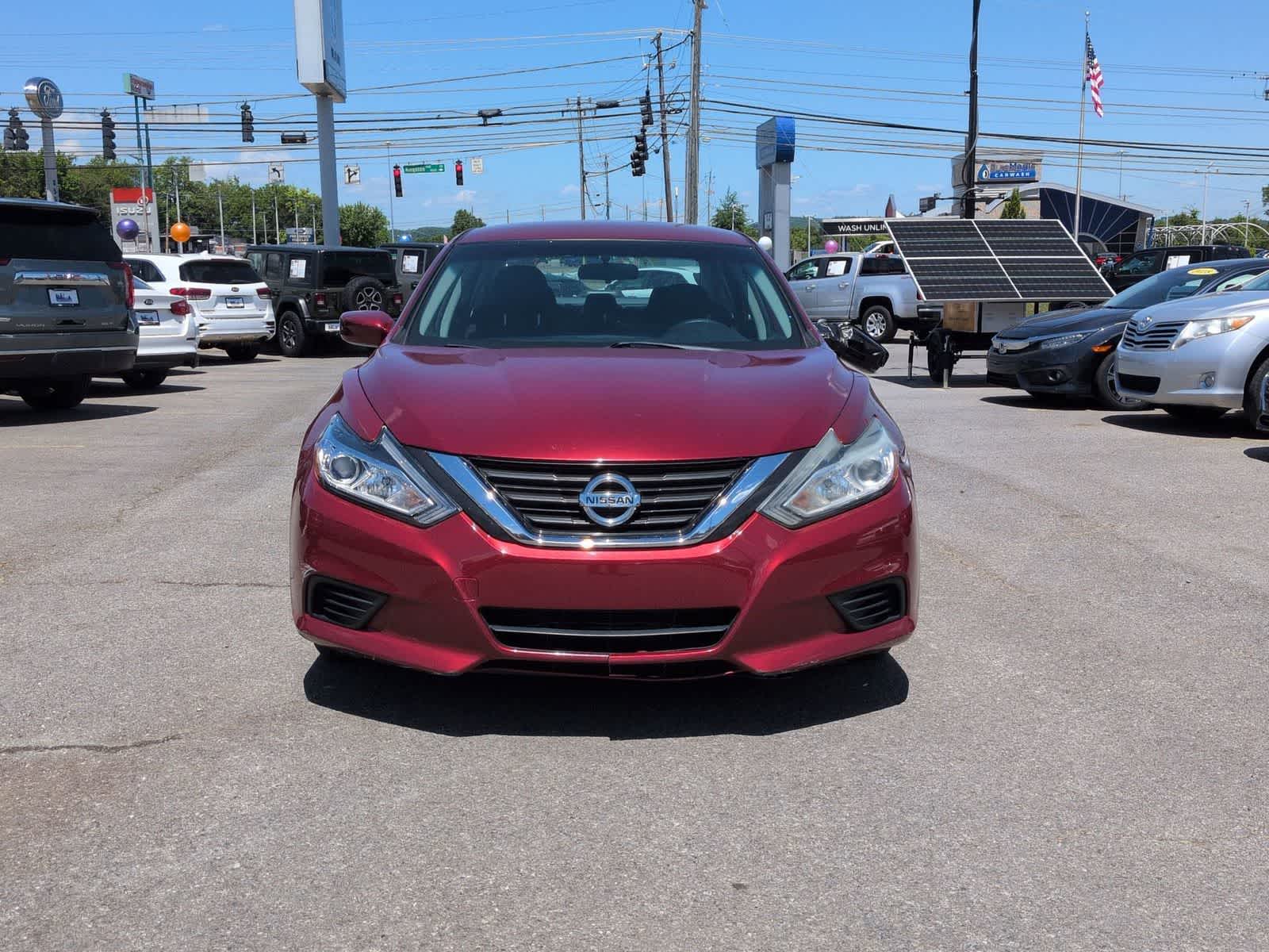 Thumbnail: 2016 Nissan Altima - 3