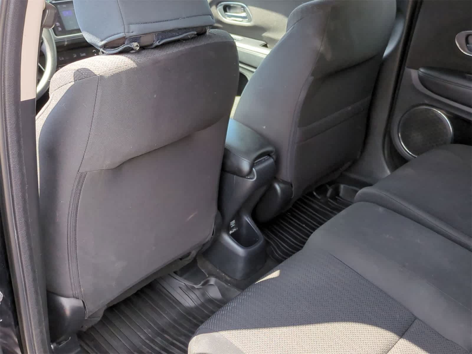 Thumbnail: 2018 Honda HR-V - 18