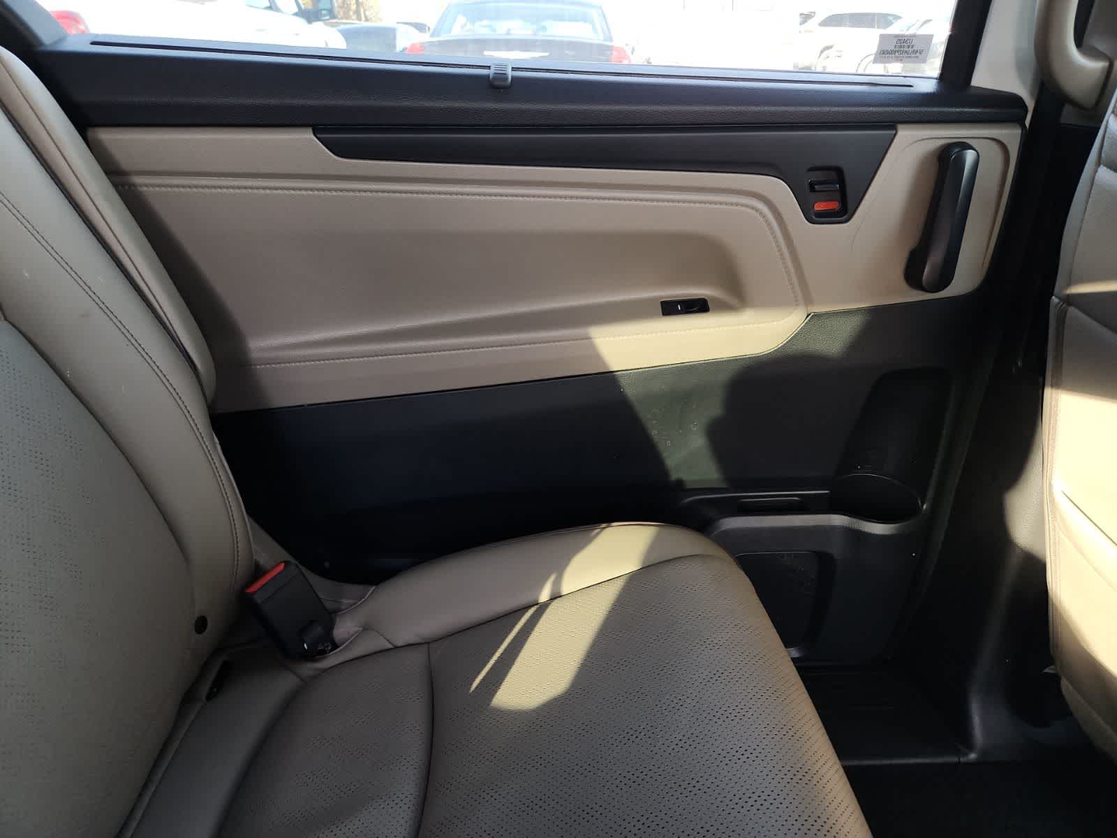 Thumbnail: 2023 Honda Odyssey - 23