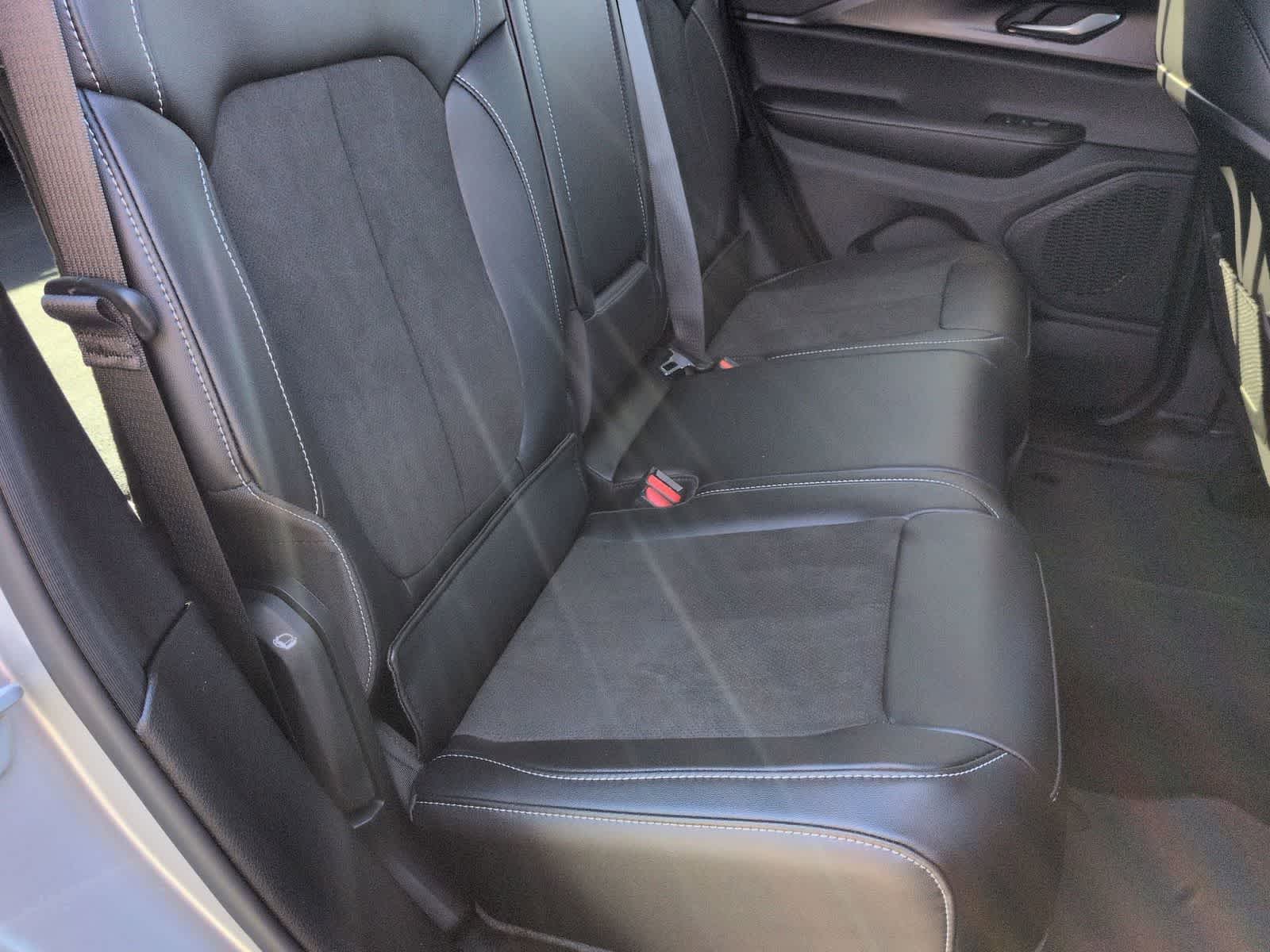 Thumbnail: 2025 Jeep Grand Cherokee - 19