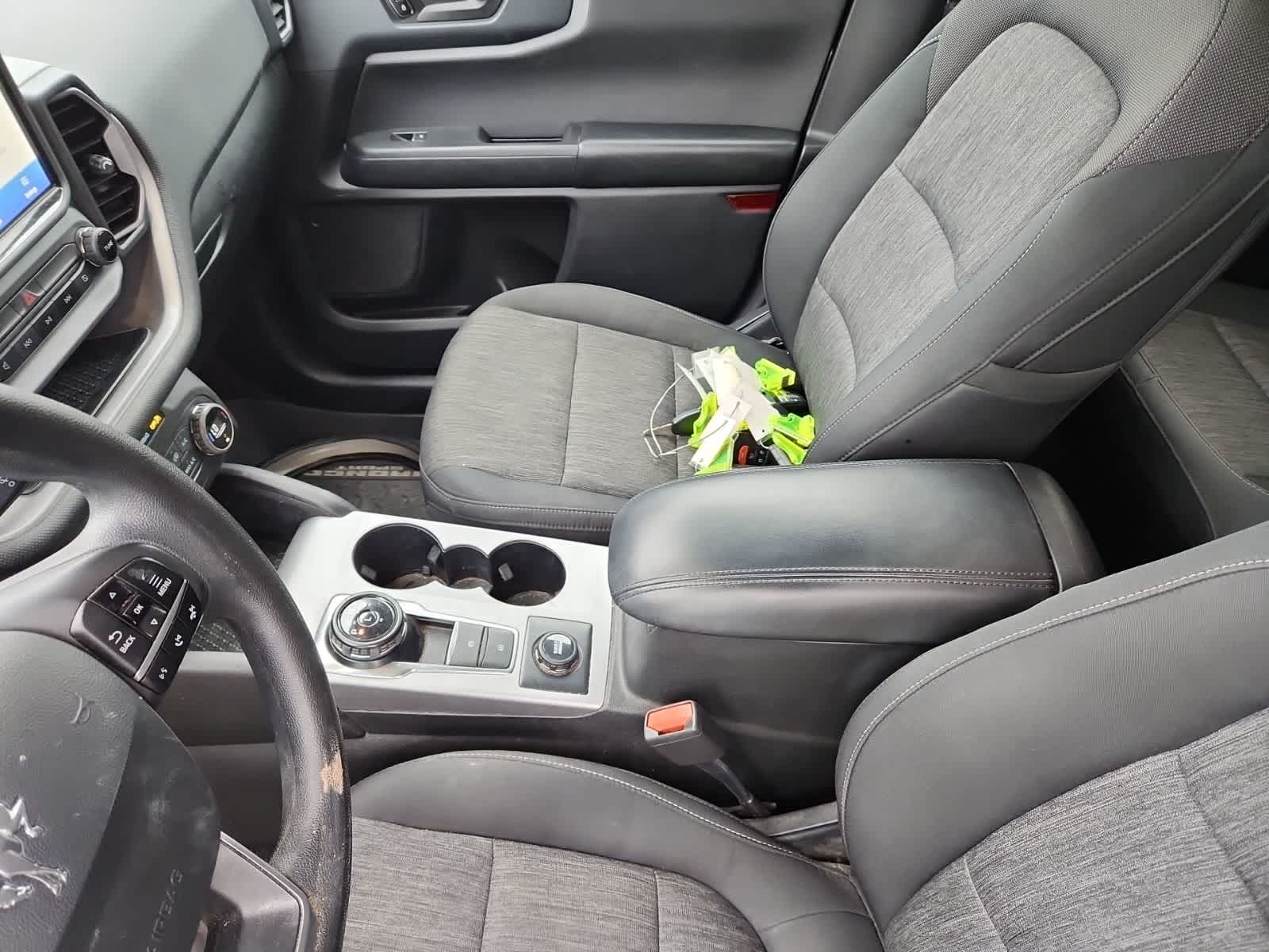 Thumbnail: 2021 Ford Bronco Sport - 11