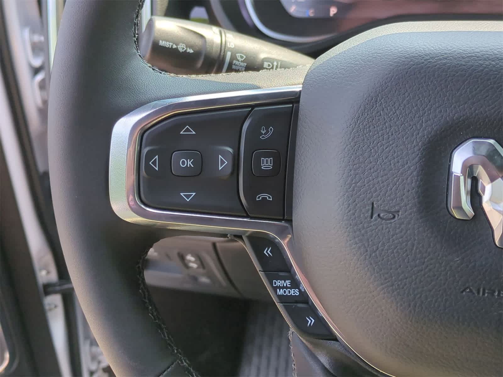 Thumbnail: 2025 RAM 1500 - 23