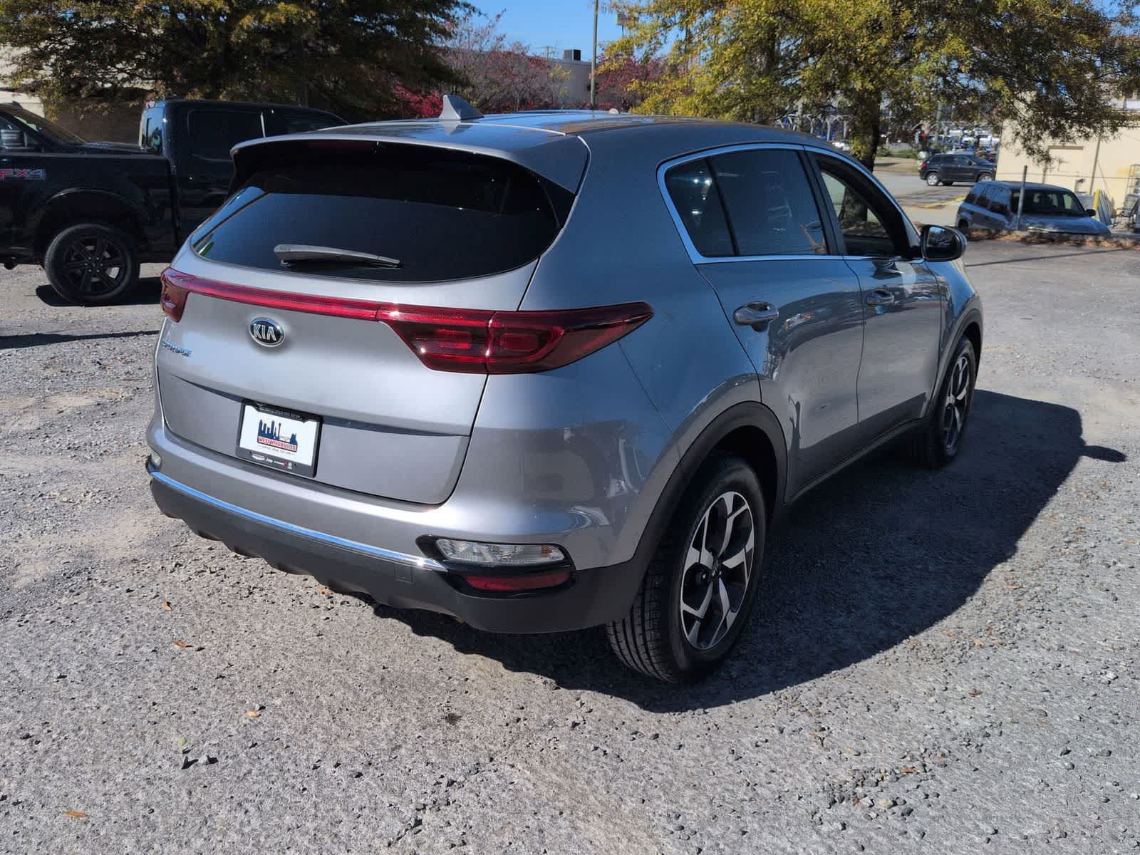 Thumbnail: 2022 Kia Sportage - 8