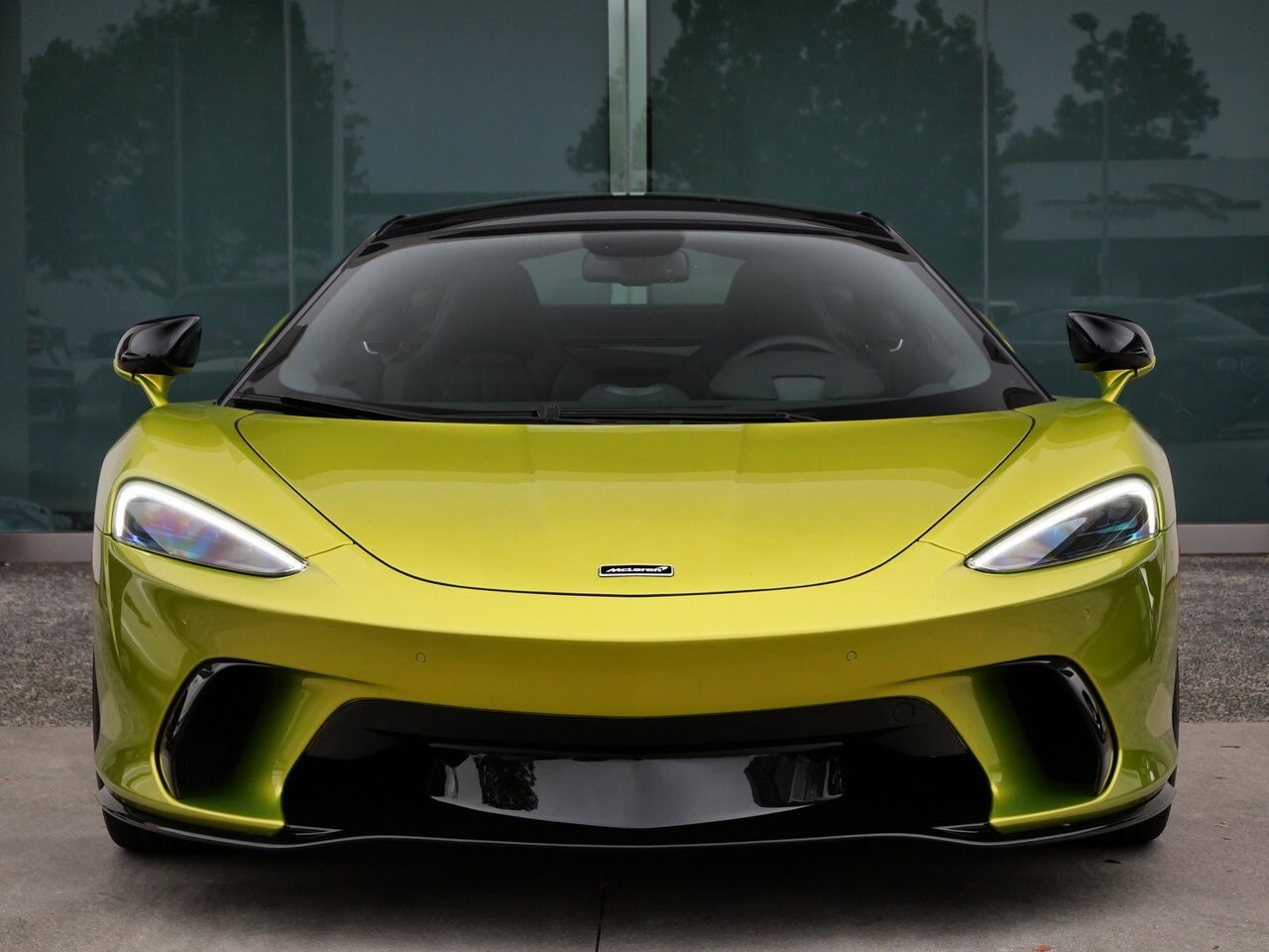 2025 Mclaren GTS photo 2