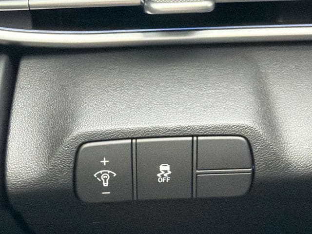 2025 Hyundai Elantra SEL - Photo 22