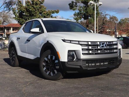 2025 Hyundai Santa Cruz SE FWD Truck