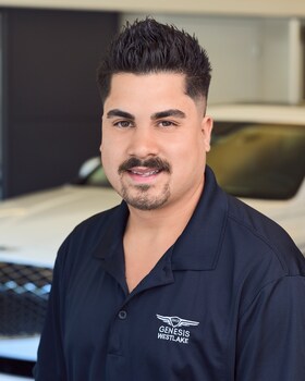 Staff member Adel Khoudari from ID_bfa88c