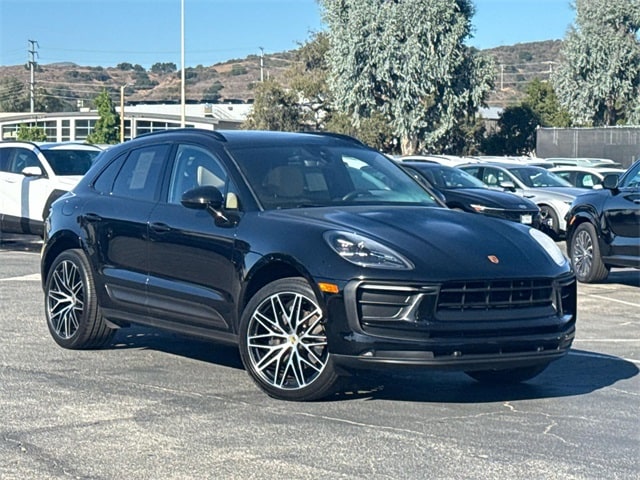 2022 Porsche Macan