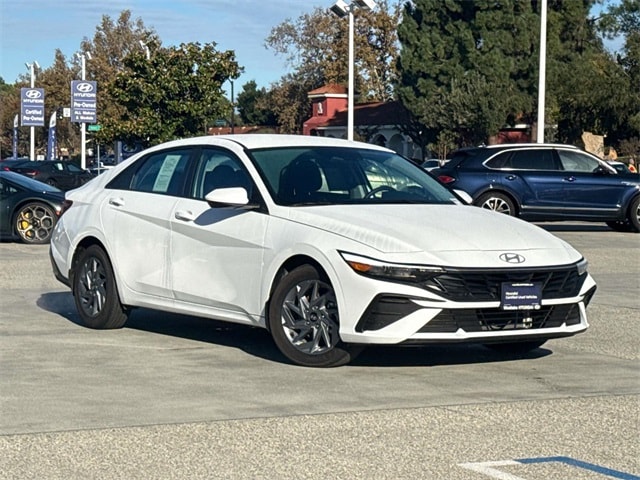 2025 Hyundai Elantra Blue