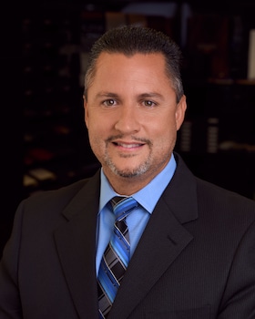 Staff member Jason Cruz from ID_6472d6a6e597