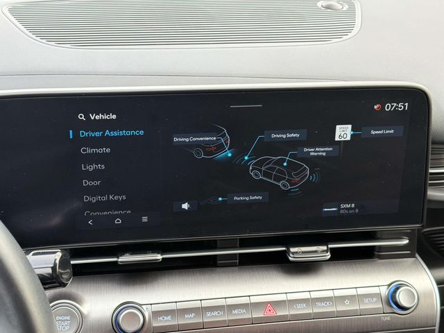 2025 Hyundai Kona SEL Convenience - Photo 30