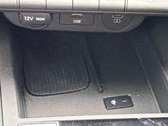 2025 Hyundai Elantra SEL - Photo 19