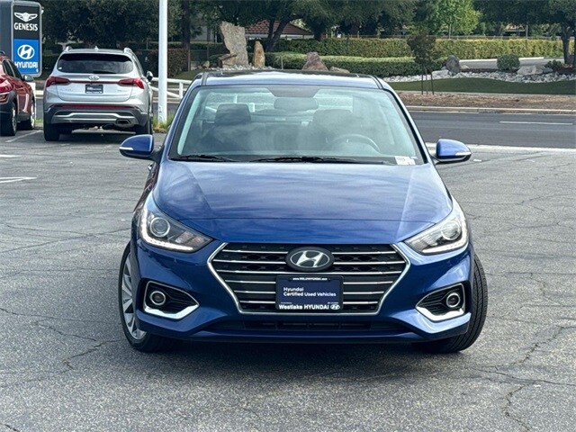 2022 Hyundai Accent Limited photo 2