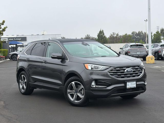 2020 Ford Edge SEL's photo