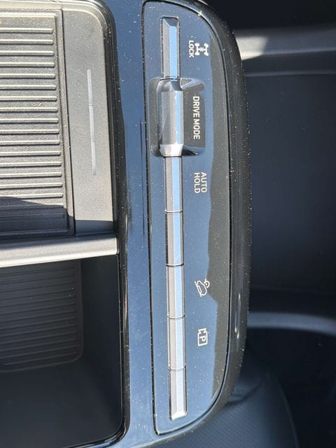 2025 Hyundai Tucson SEL Convenience - Photo 18