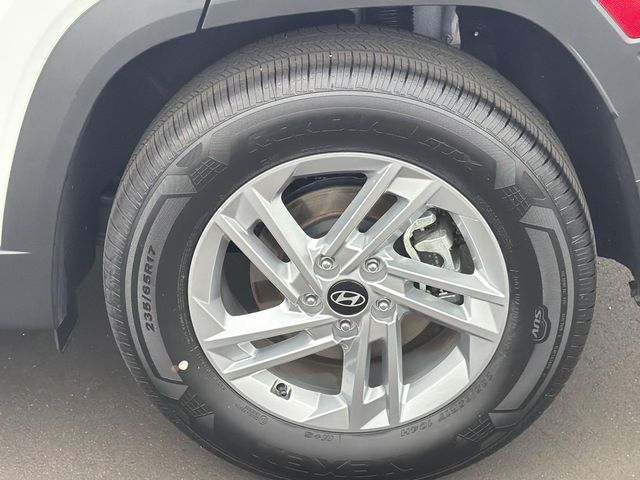 2025 Hyundai Tucson SE - Photo 8