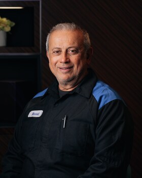 Staff member Harout Messerlian from ID_73172ce60804