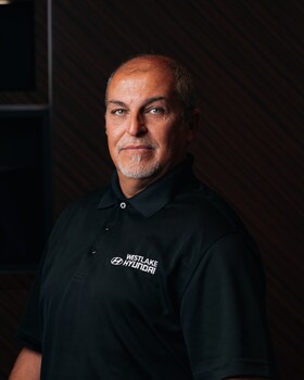 Staff member Shane Azari from ID_6472d6a6e597