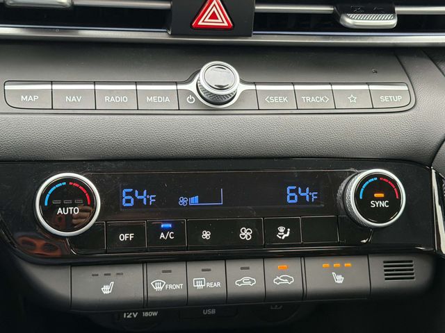 2025 Hyundai Elantra SEL - Photo 15