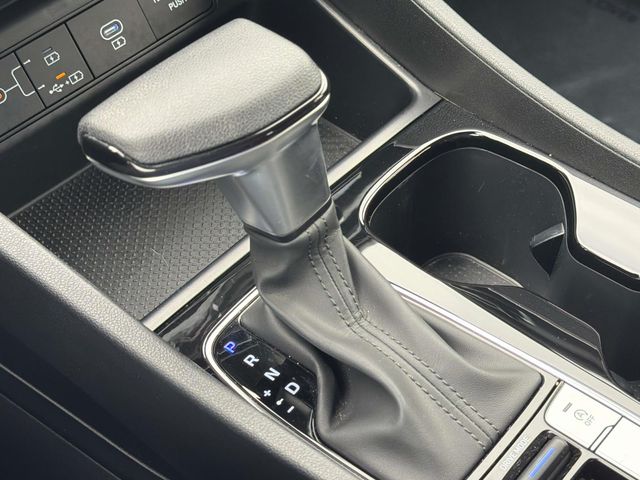 2025 Hyundai Tucson SE - Photo 22
