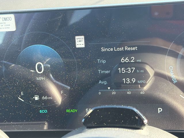 2025 Hyundai Tucson SEL Convenience - Photo 13