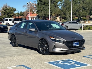 2023 Hyundai Elantra SEL Sedan