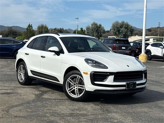2022 Porsche Macan