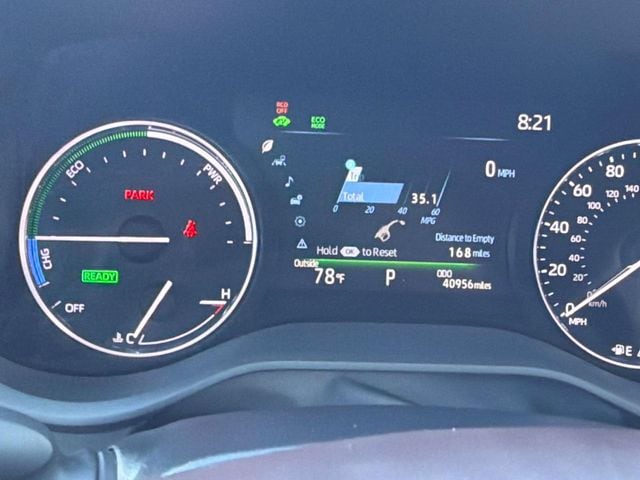 2021 Toyota Sienna Platinum - Photo 23