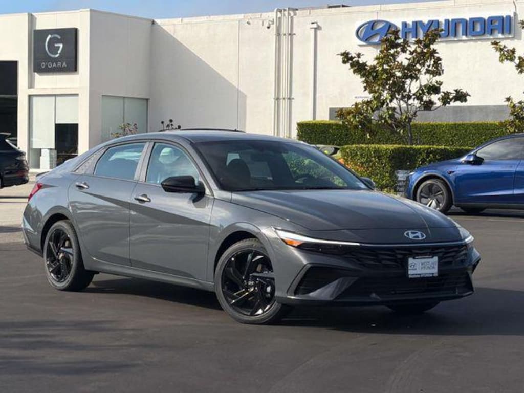 New 2026 Hyundai Elantra SEL Sport Sedan