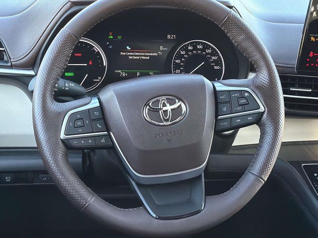 2021 Toyota Sienna Platinum - Photo 14