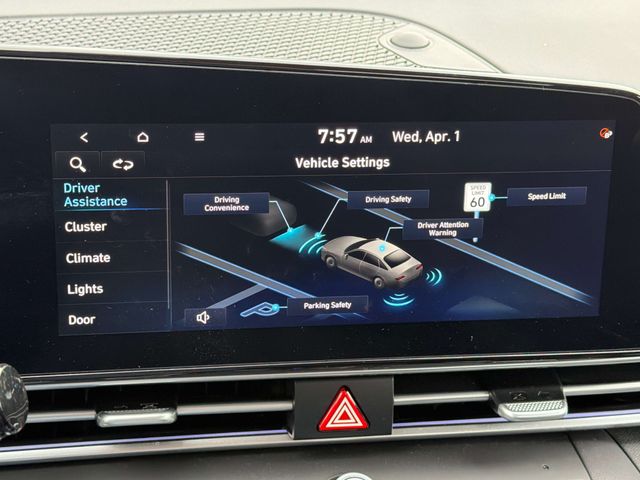 2025 Hyundai Elantra SEL - Photo 21