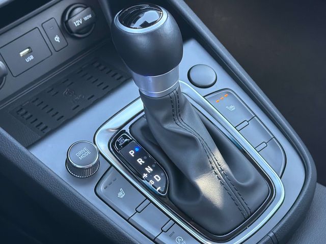 2023 Hyundai Kona SEL - Photo 18