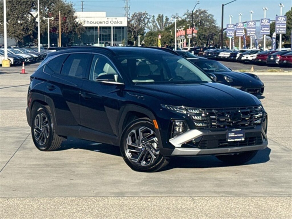 Certified 2025 Hyundai Tucson Hybrid Limited SUV