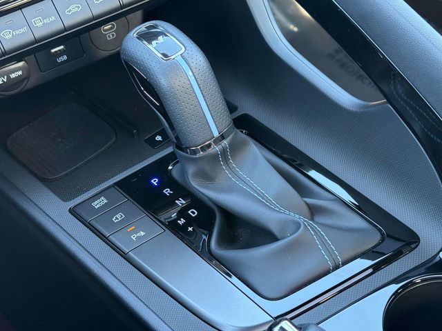 2024 Hyundai Elantra N - Photo 15