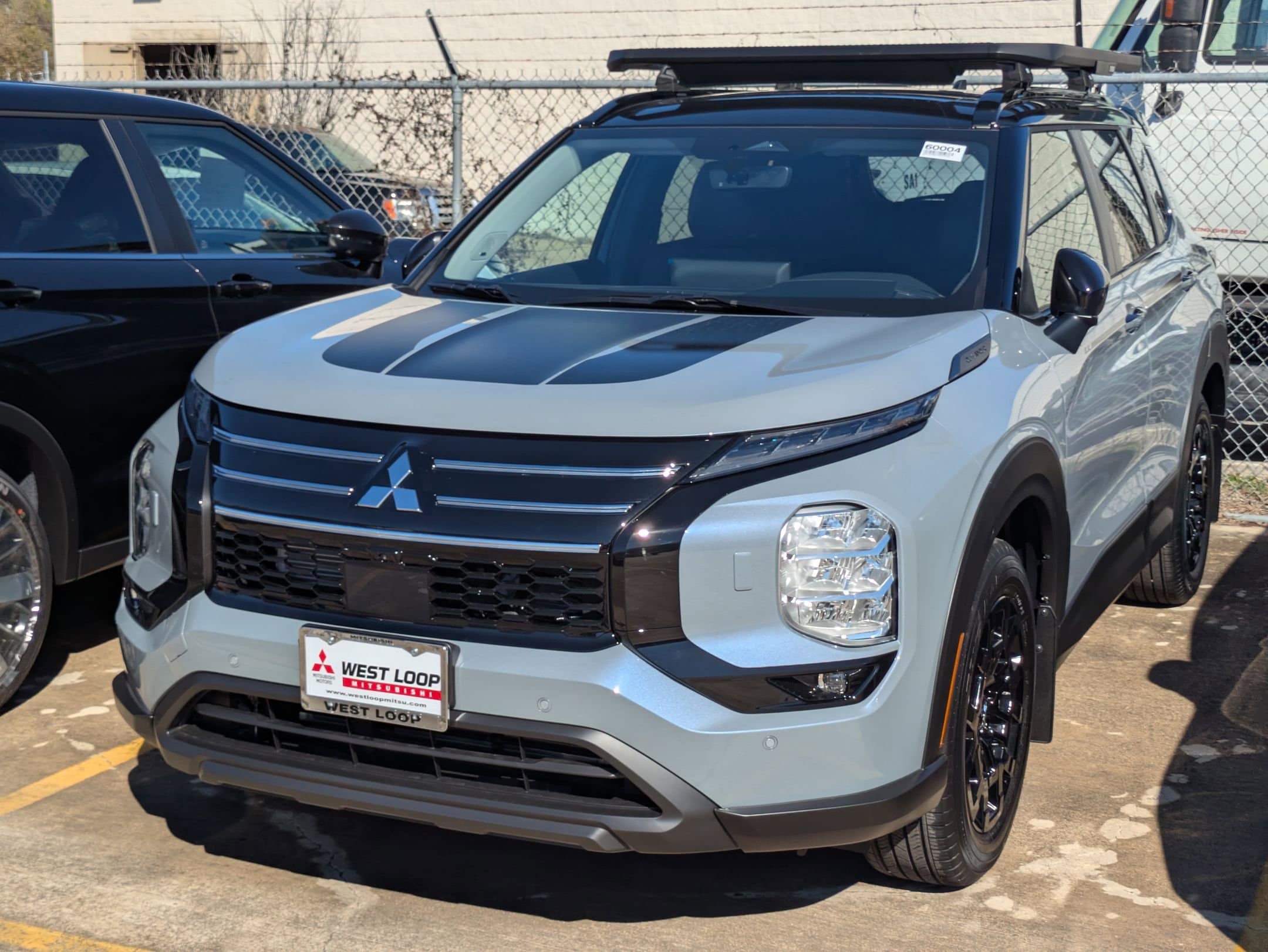 2026 Mitsubishi Outlander Trail Edition's photo