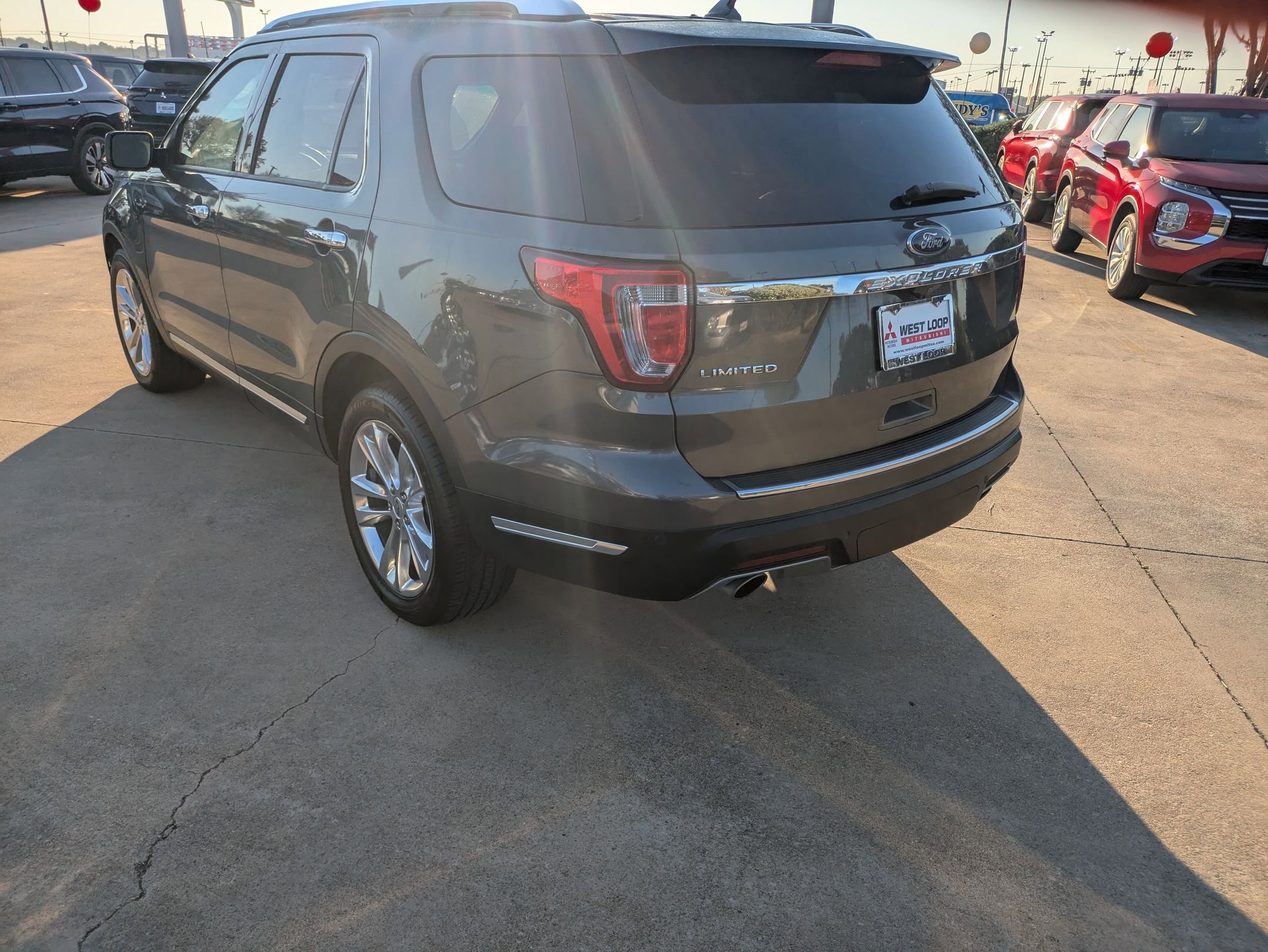 2019 Ford Explorer Limited photo 3