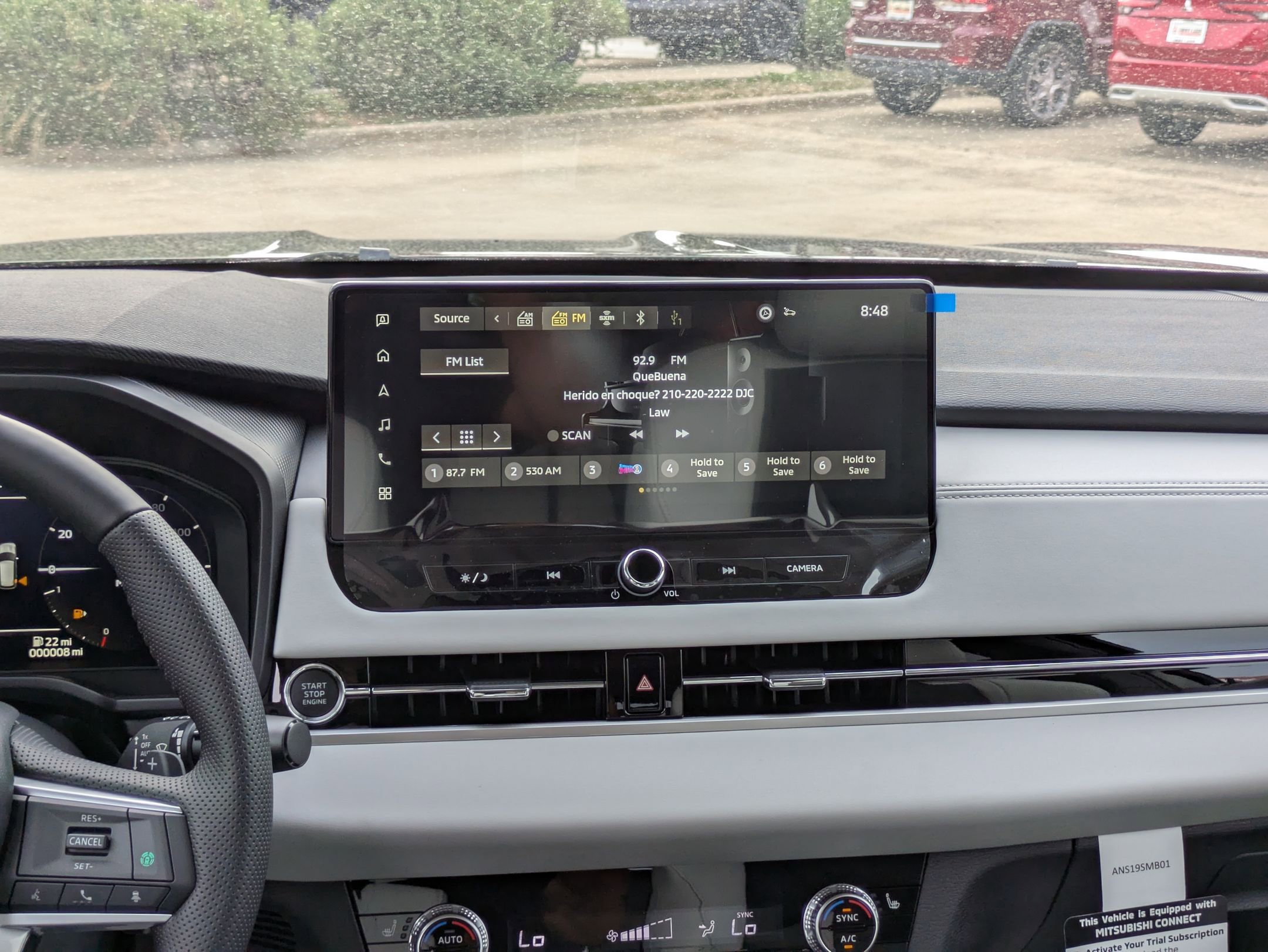2025 Mitsubishi Outlander SE - Photo 16