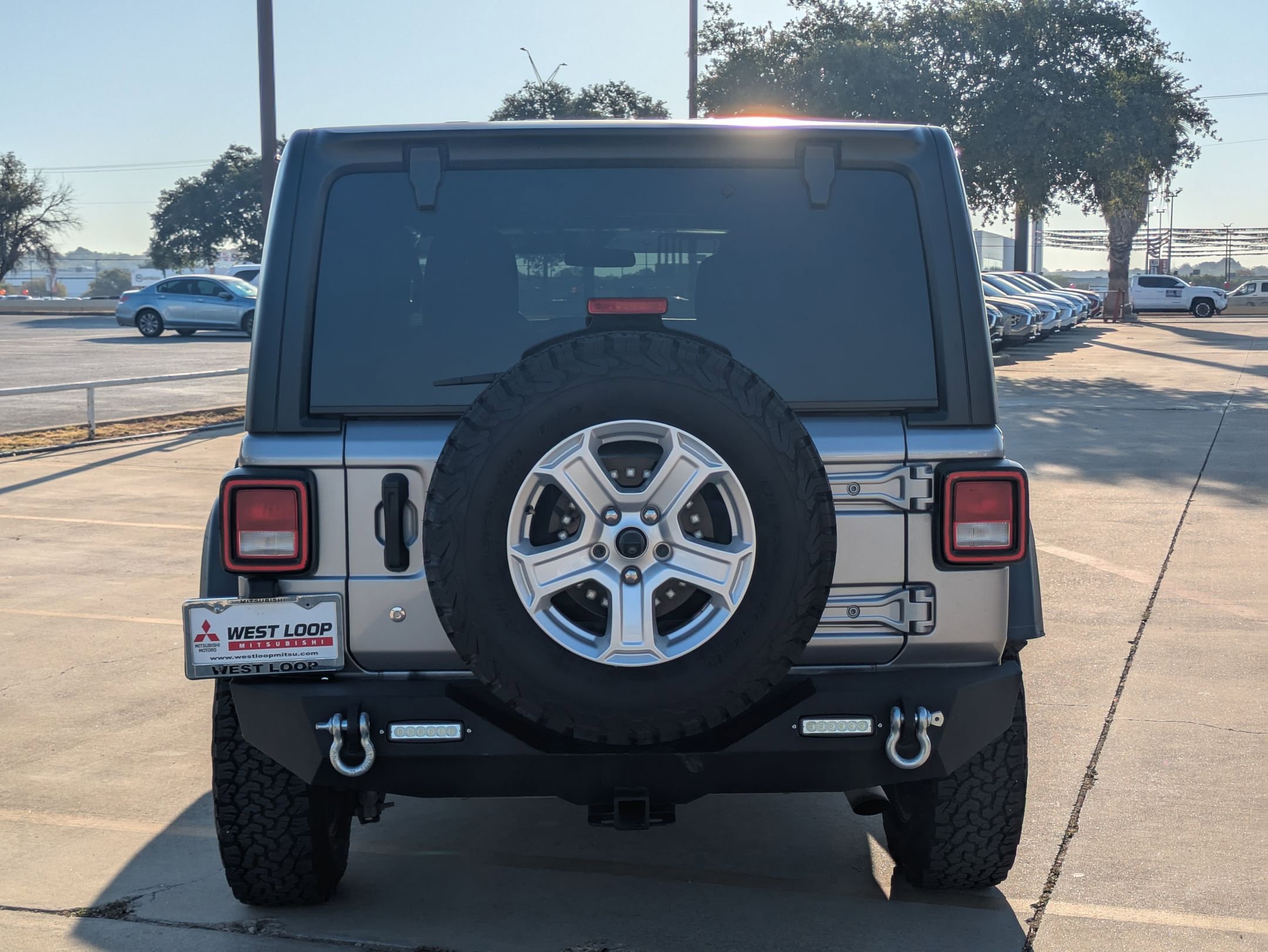 2023 Jeep Wrangler Sport photo 4