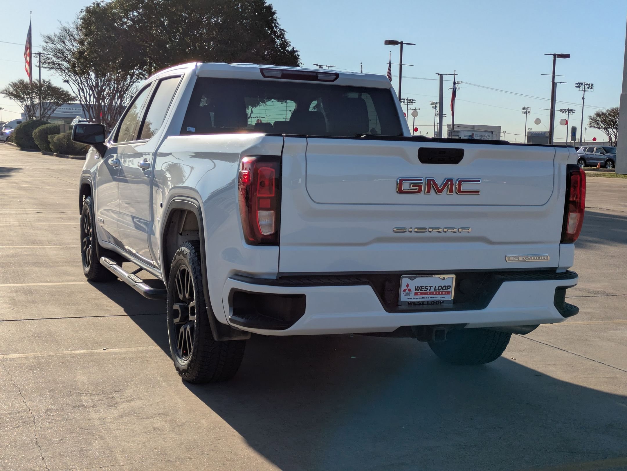 2023 Gmc Sierra 1500 Elevation photo 3